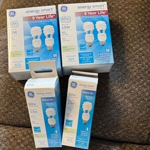 GE Energy Smart Light Bulbs Set -Lot of 6 bulbs total